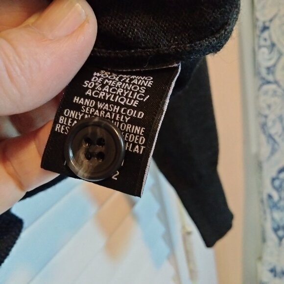 Neiman Marcus Men's Merino wool/Acrylic shawl collar cardigan Size Medium - Picture 3 of 5